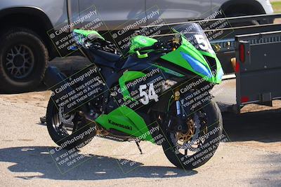 media/Nov-03-2025-Lets Ride (Mon) [[4d74c1c4d3]]/Around the Pits/